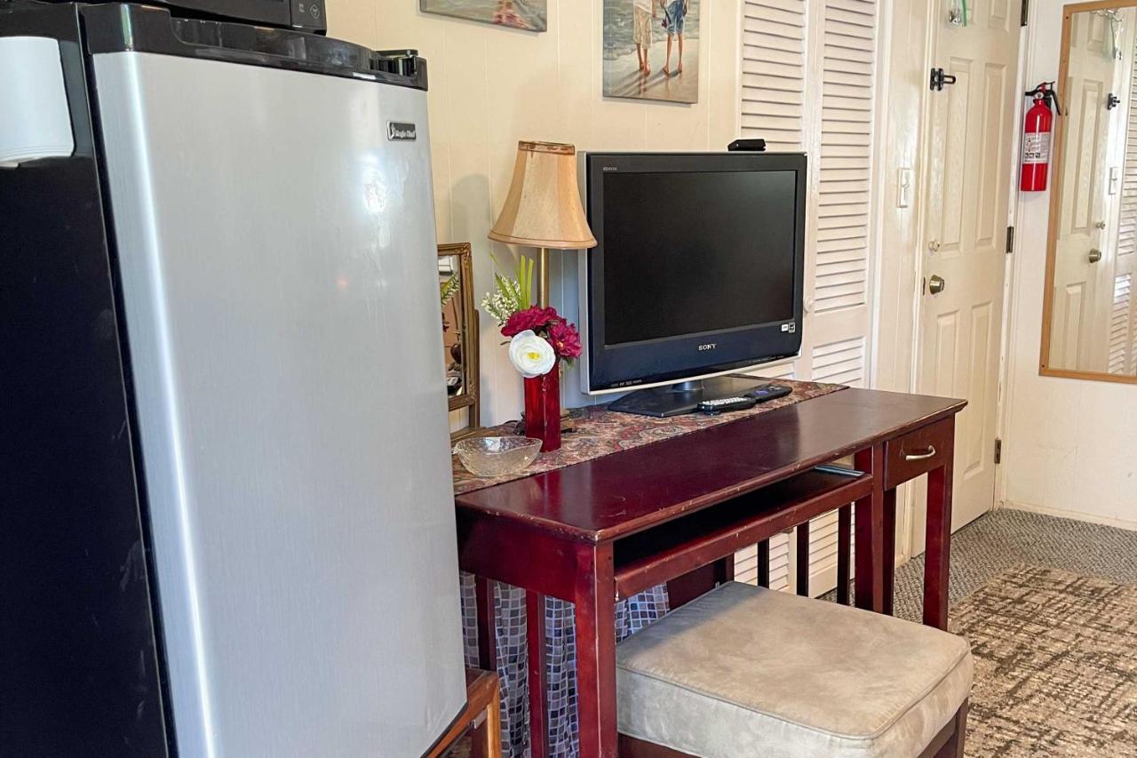 Lake Worth Studio With Smart Tv 6 Mi To Palm Beach! レイク・ワース エクステリア 写真